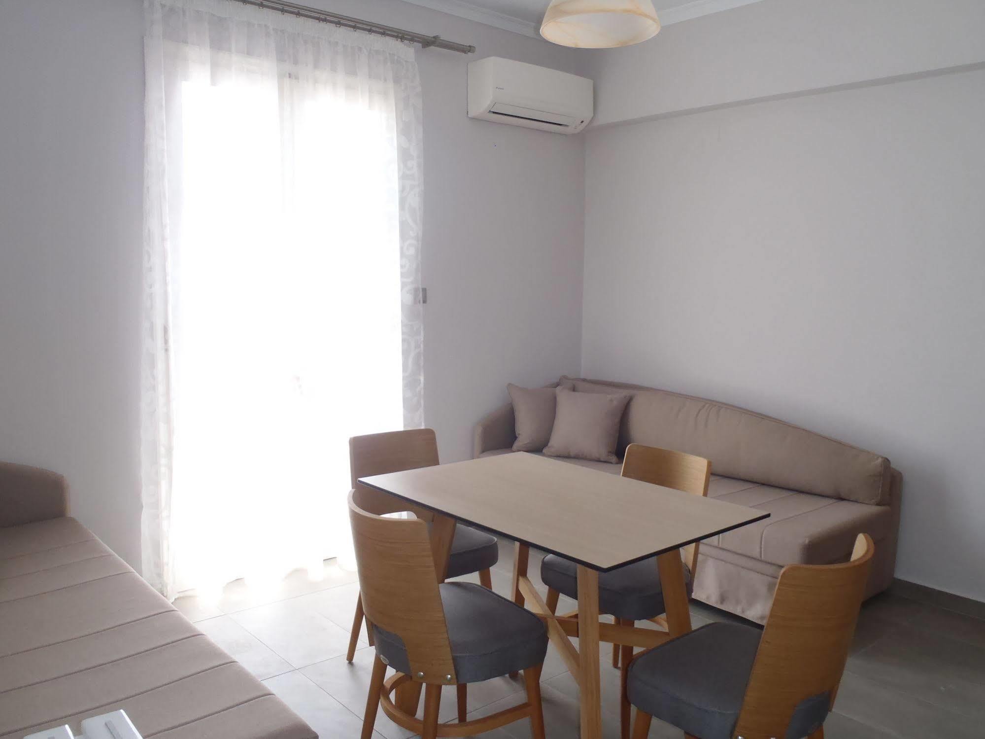 Ilioxenia Apartment Paralia Agias Foteinis Exterior photo